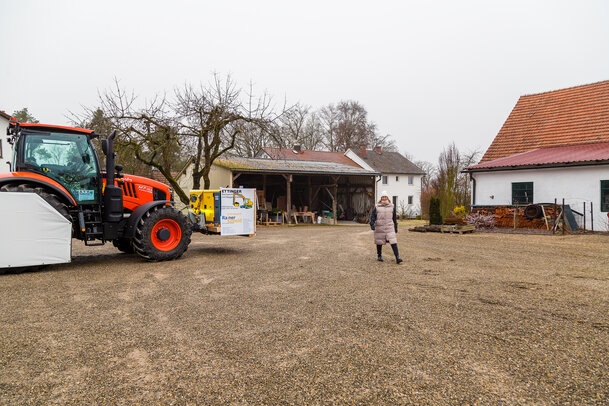 Thumbnail: JA 15712 Faschingswagen Landjugnend 01_03_2025.jpg